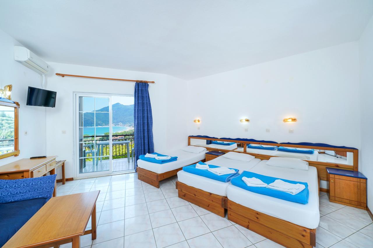 خْريسيا أموذيا Hotel Emerald المظهر الخارجي الصورة